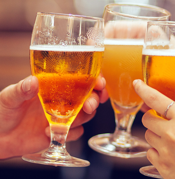 Joint pain after drinking alcohol, causes & solutions